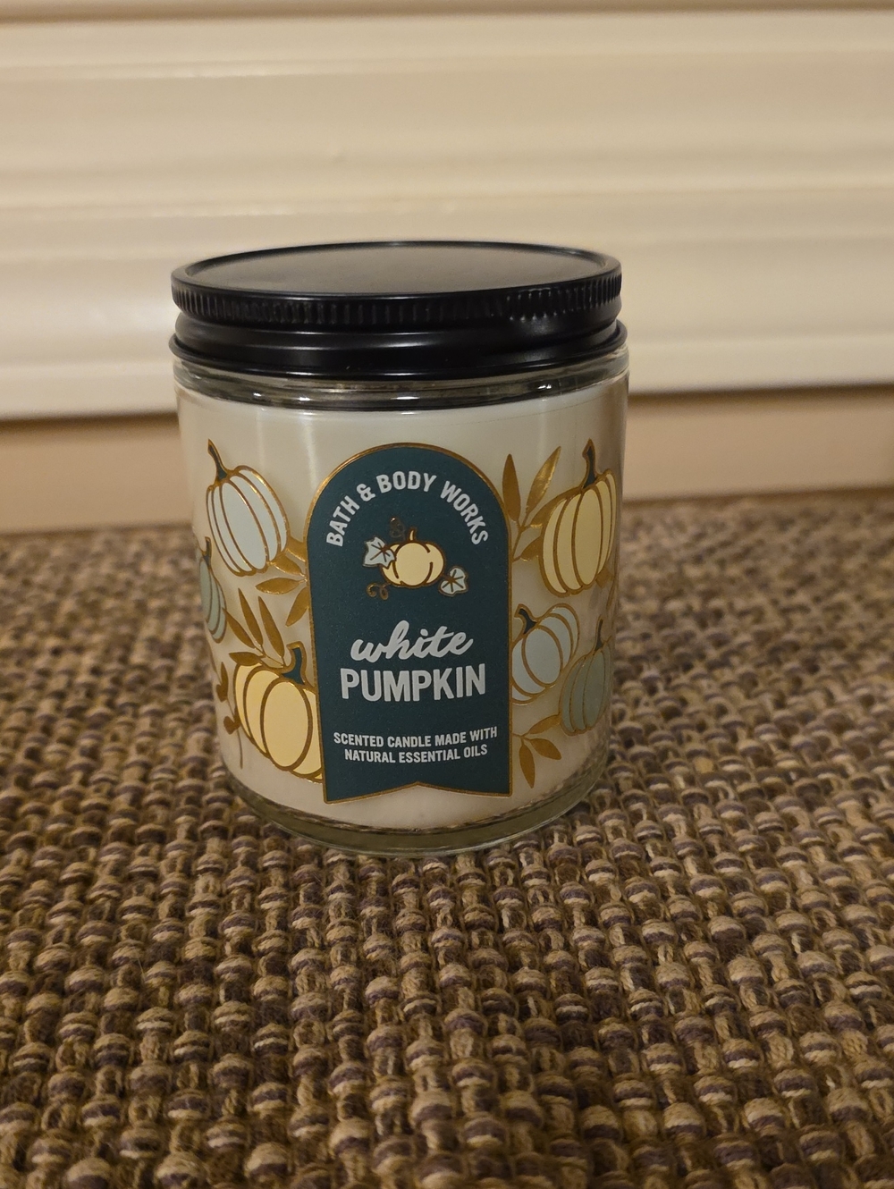 Bath & Body Works White Pumpkin Candle - Black Lid, Cream Wax, Gold Accents